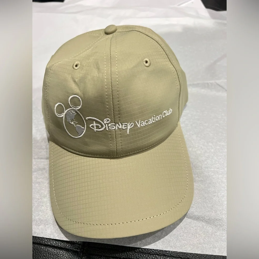 Disney Mickey Mouse baseball cap one size adjustable Aulani Resort Hawaii NEW